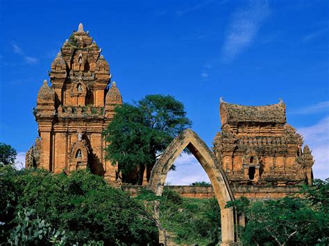 Landmarks Of Vietnam Wondermondo