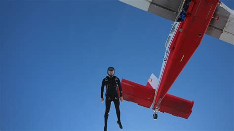 Skydiving At Over 500 Km Per Hour Skydivemag