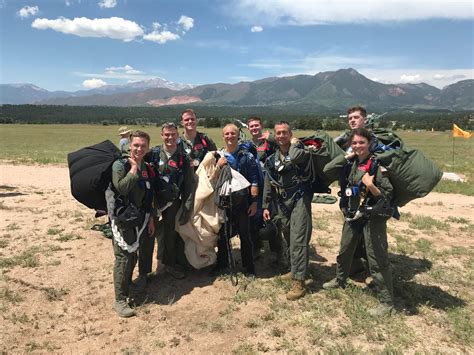 Af Academy Cadets Teach Their Vice Superintendent How To Freefall