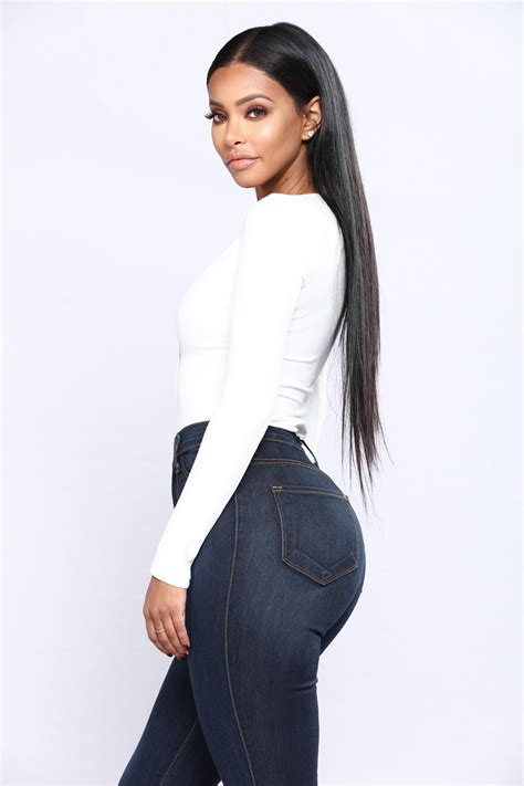Get How To Apply For Fashion Nova Model Pictures Wallsground