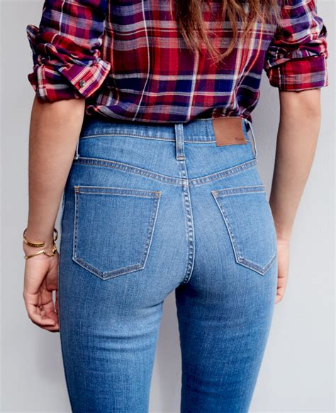 50 Best Outfits To Wear Vintage High Waisted Jeans In Style