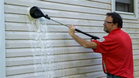 A Step By Step Guide To Cleaning Vinyl Siding Mymove
