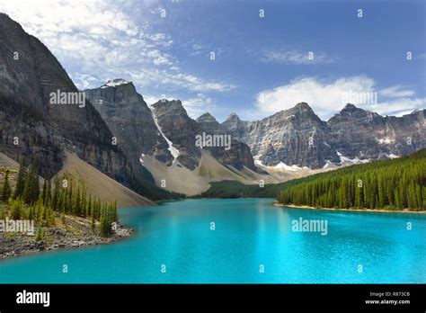Amazing View Of The Wenkchemna Peaks With Reflection On Moraine Lake