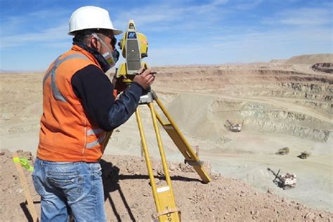 Topografía Estudio fundamental en cada obra civil y de construcción