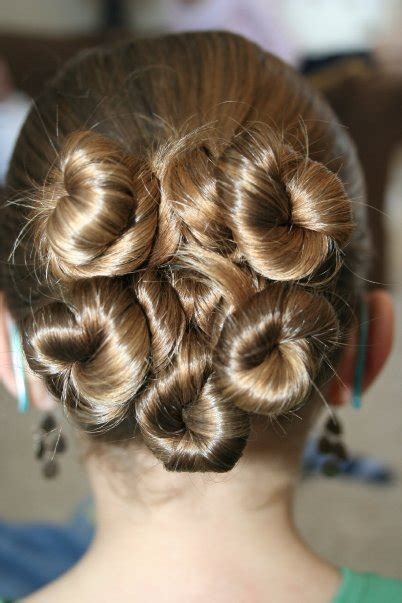 Braided basket this is such a cute and creative way to spruce up your hair this easter. Easter Hairstyles: Take your pick… | Cute Girls Hairstyles