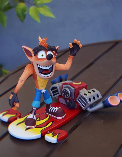 Action Figure Crash Bandicoot Deluxe Neca Toyshow Tudo De Marvel Dc