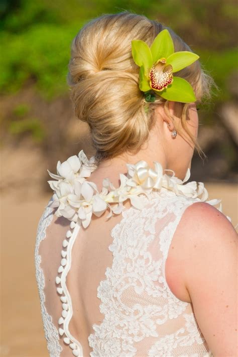 This Long Beach Wedding Hairstyle Is Gorgeous The Long Soft And My