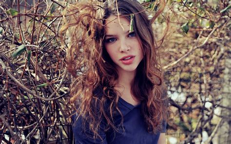 Wallpaper Face Sunlight Forest Leaves Women Outdoors Model T Shirt Long Hair Blue Eyes