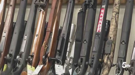 Age To Purchase Firearms To Raise To 21