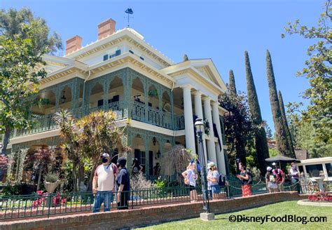 Photos And Videos See How The Haunted Mansion Has Changed In Disneyland