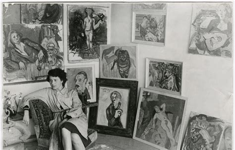 Έκθεση με έργα της Maria Lassnig στην Πινακοθήκη Δήμου Αθηναίων