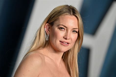 Kate Hudson Swears By This Clarifying Face Mask