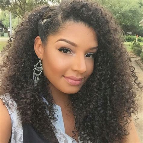 15 Stunning Naturally Curly Hairstyles For Women With Long