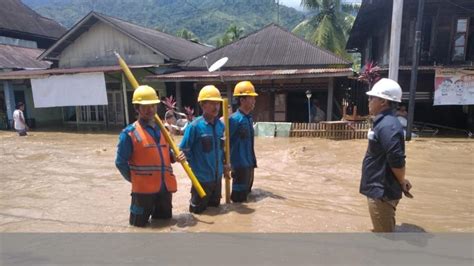 Banjir Di Lebong Bengkulu Pln Berhasil Pulihkan Listrik Kurang Dari