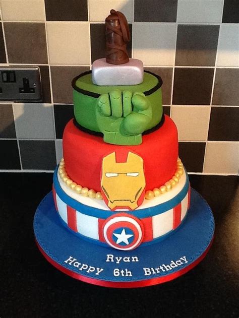 Avengers Cake Decorated Cake By Michelle Cakesdecor