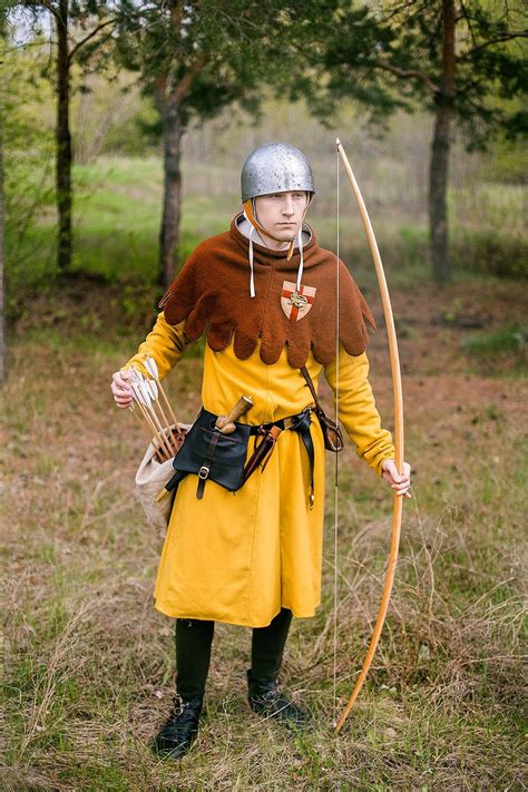 English Archer Yeoman Late 14th Century Medieval Clothing Men