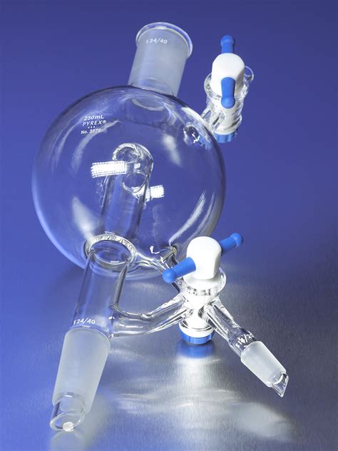 Pyrex® 500 Ml Solvent Still Head Distilling Apparatus Standard Taper