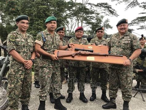 lencana kepakaran tentera darat malaysia