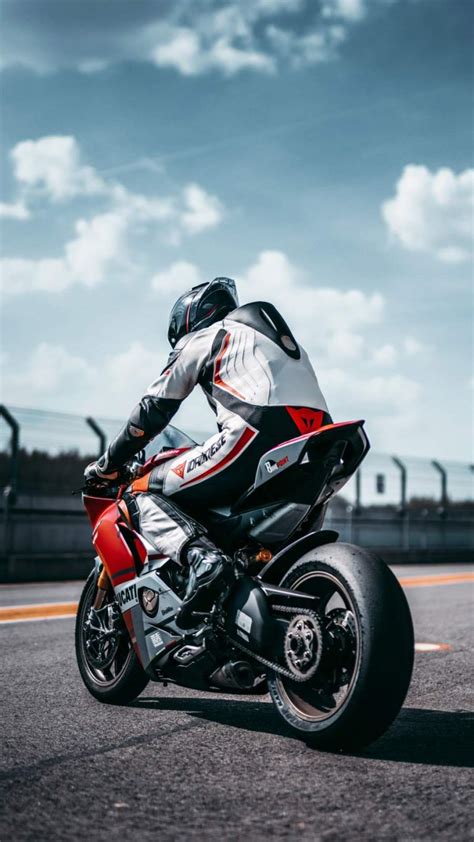 Ducati Rider Iphone Wallpaper Iphone Wallpapers