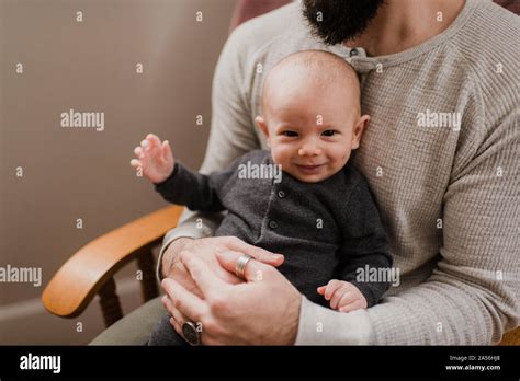 Bedroom Sharing Single Hi Res Stock Photography And Images Alamy