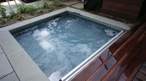 Custom Spas Contemporary Swimming Pool And Hot Tub New York By Mill Bergen Pool Center