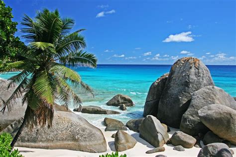Mahe Beach Rocks Seychelles Cool Places To Visit Beautiful