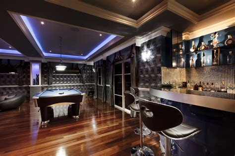 Must Have Ideas For Your Ultimate Man Cave