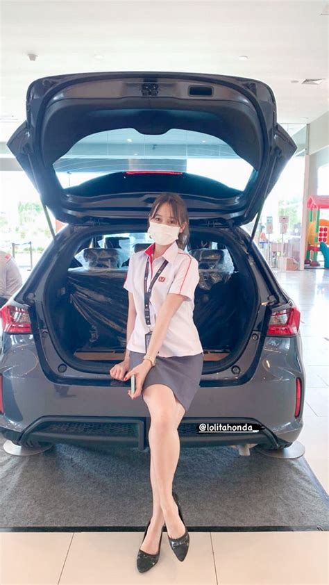 gorgeous flight attendant hot car sales japanese girl girls image worker cars for sale