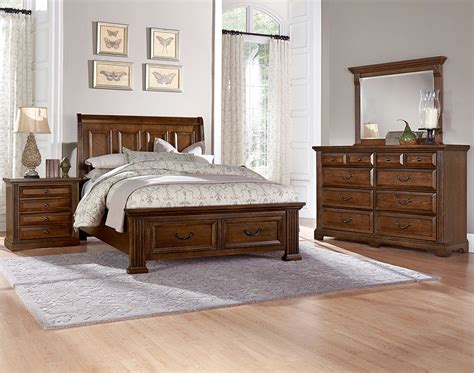 The beauty of buying a set when putting together a bedroom. Woodlands Sleigh Storage Bedroom Set (Oak) Vaughan Bassett ...