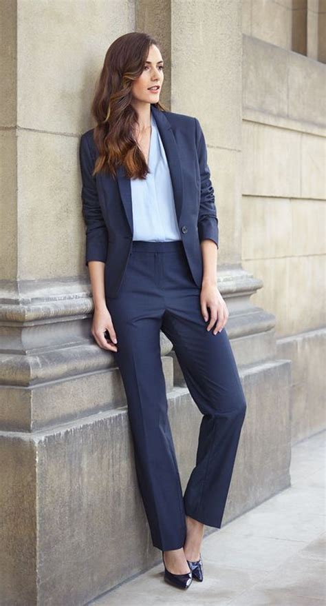 48 Gorgeous Navy Blue Trousers Ideas For Ladies That Looks So Cute