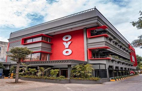 Oyo Microsoft Collaborate To Digitally Transform The Travel Industry