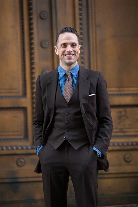 Men's formal wear color combinations that work. Dark Brown Suit Shirt and Tie Combinations - He Spoke Style