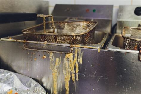 Premium Photo Deep Fryer With Oil On Restaurant Kitchen