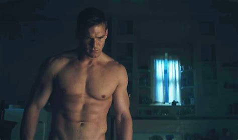 Alan Ritchson Wird Jack Reacher Kinomeister