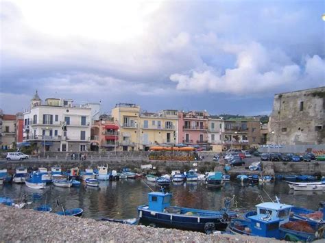 Pozzuoli 10 Cose Da Vedere Viaggi Low Cost