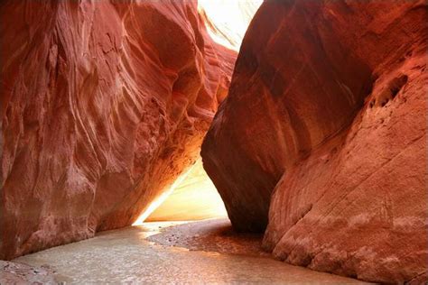 Hiking The Southwests Magical Paria Canyon Is An Artfully Arduous Odyssey