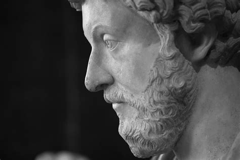 Stoicism And Minimalism — 10 Lessons From Philosopher Marcus Aurelius