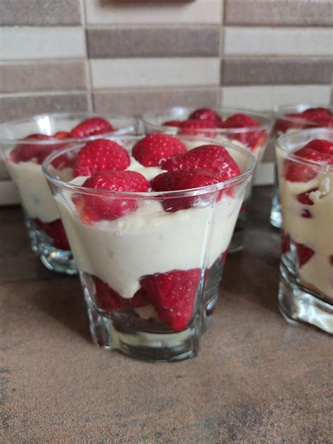 Recette Tiramisu à La 🍓 Fraise Sur Gigi Est En Cuisine Blog De