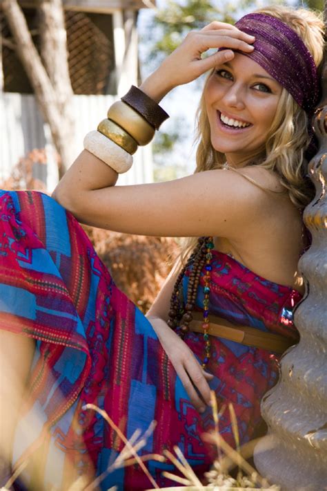 50 Boho Fashion Styles For Springsummer 2024 Bohemian Chic Outfit Ideas Styles Weekly