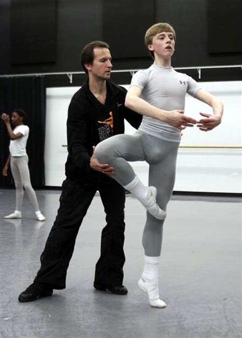 Pin By Tor Bai On Ballet Ballet Boys Male Ballet Dancers Ballet Poses