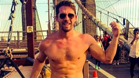 Hugh Sheridan Promises To Run Some Of The New York Marathon Naked On