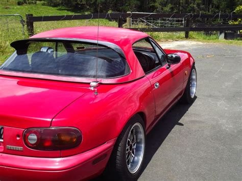 The top has a uv coating to prevent the cabin from getting too hot, but the builder still advises customers to have working air conditioning. Hardtop Spoiler For Miata NA/NB - The Ultimate Resource ...