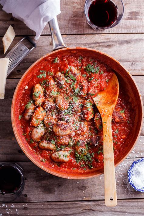 Over 100 homemade sausage making recipes, like italian, andouille, chorizo, bratwurst, breakfast and english bangers. Easy pork sausage meatballs in tomato sauce - Simply Delicious