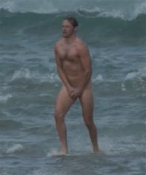 Provocative Wave For Men Sam Heughan From Outlanders Goes Naked In