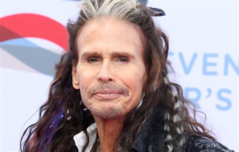 Aerosmiths Steven Tyler Accused Of Sexually Assaulting A Minor In New Lawsuit