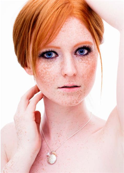 beautiful freckles beautiful red hair beautiful redhead stunningly beautiful gorgeous girls