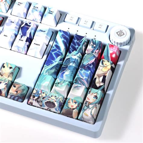 Hatsune Miku Keycaps 108 Key Japanese Anime Cute Mechanical Keyboard