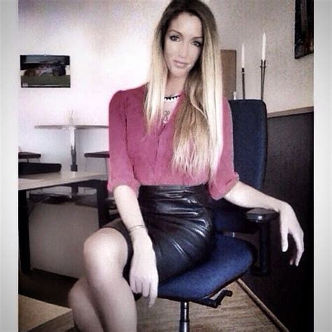Mentions Jaime Commentaires We Love Leather Skirts Leather Skirts Sur Instagram