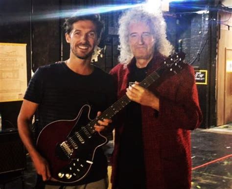 Gwilym lee appreciates brian may, as he appreciates everyone that he has come to know through the creation of the film bohemian rhapsody. Brian May Guitars on Twitter: "Guitar Masterclass # ...