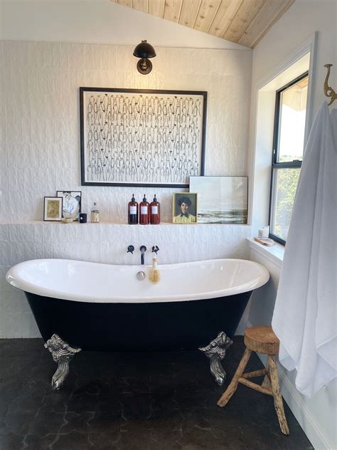 Photo above is one (1) of the 4 tiles you can see its 14 inches. Montauk Gin 2x8 Ceramic Wall Tile - White, Satin in 2020 ...